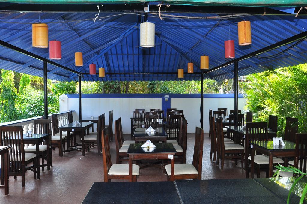 Mayflower Beach Resort By Casa Eternal Baga Exterior photo