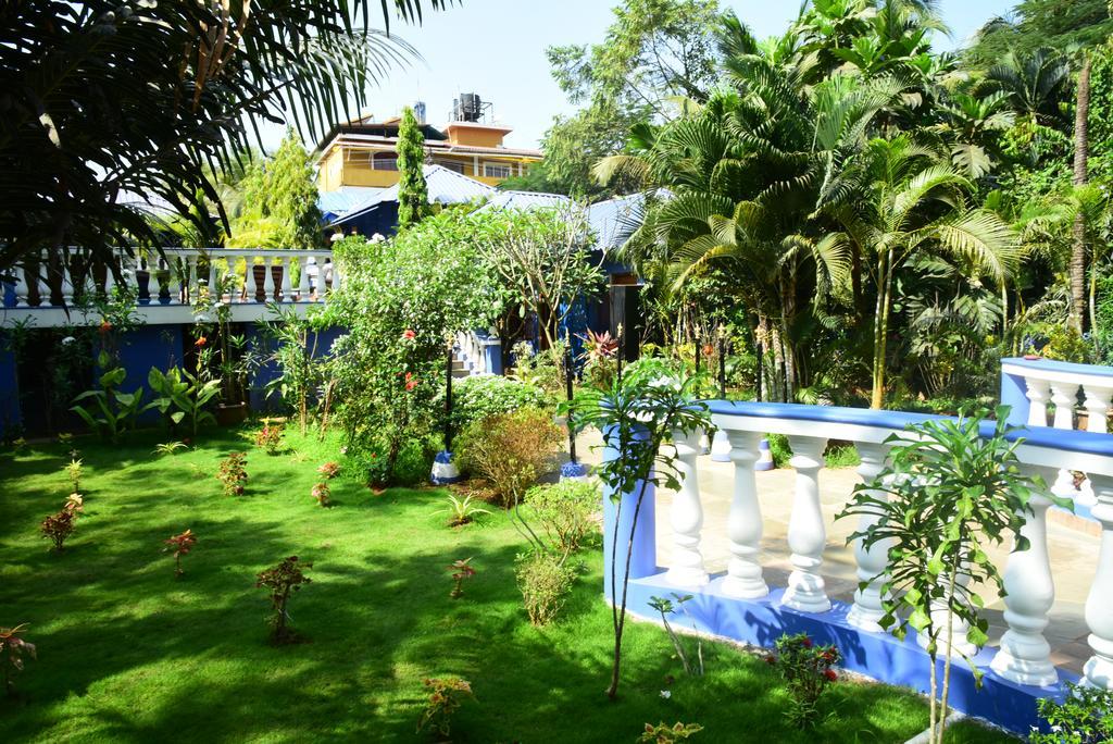 Mayflower Beach Resort By Casa Eternal Baga Exterior photo